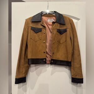 Boho chic western style vintage suede jacket 1970’s